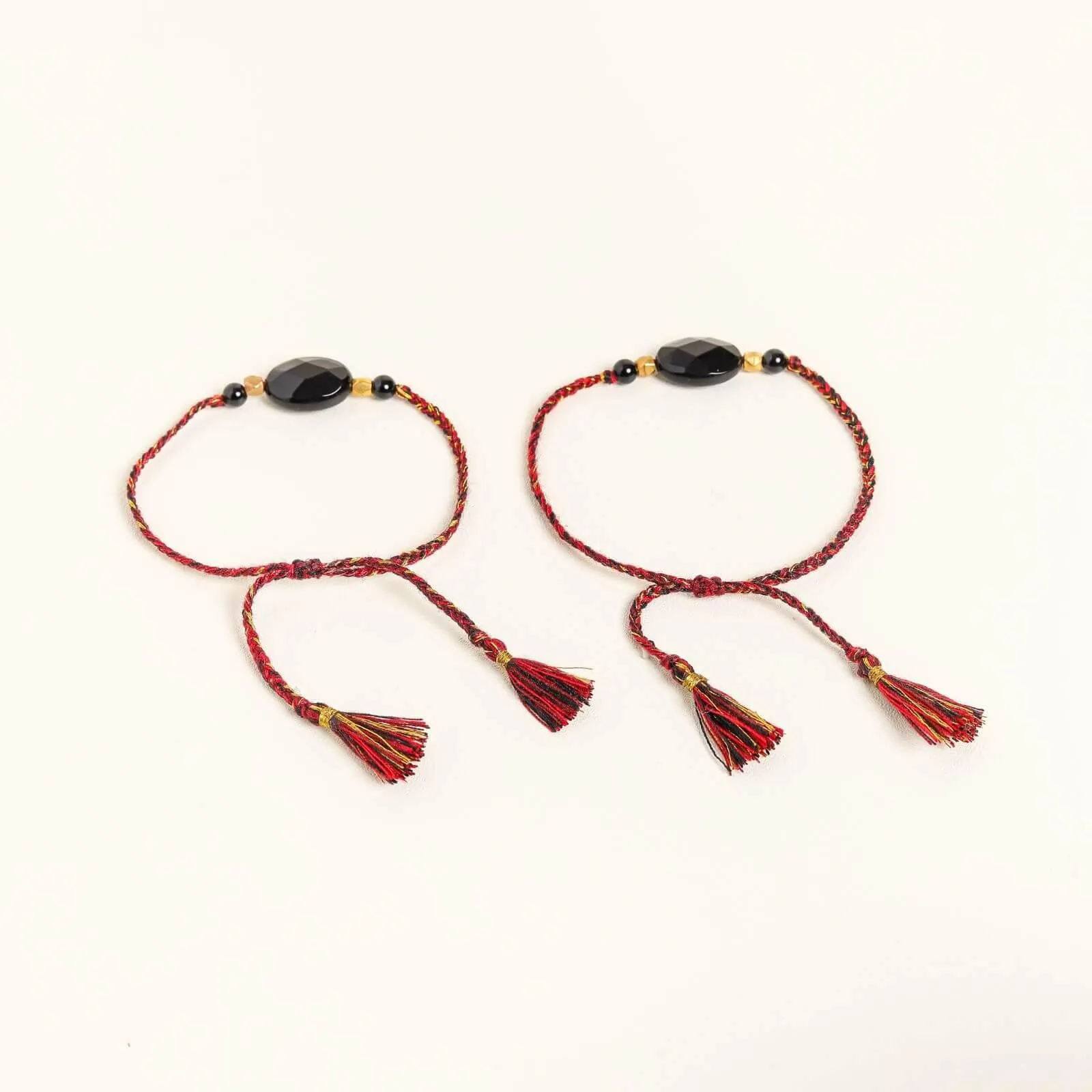 Yarnspirations Black Spinel Couple Bracelet